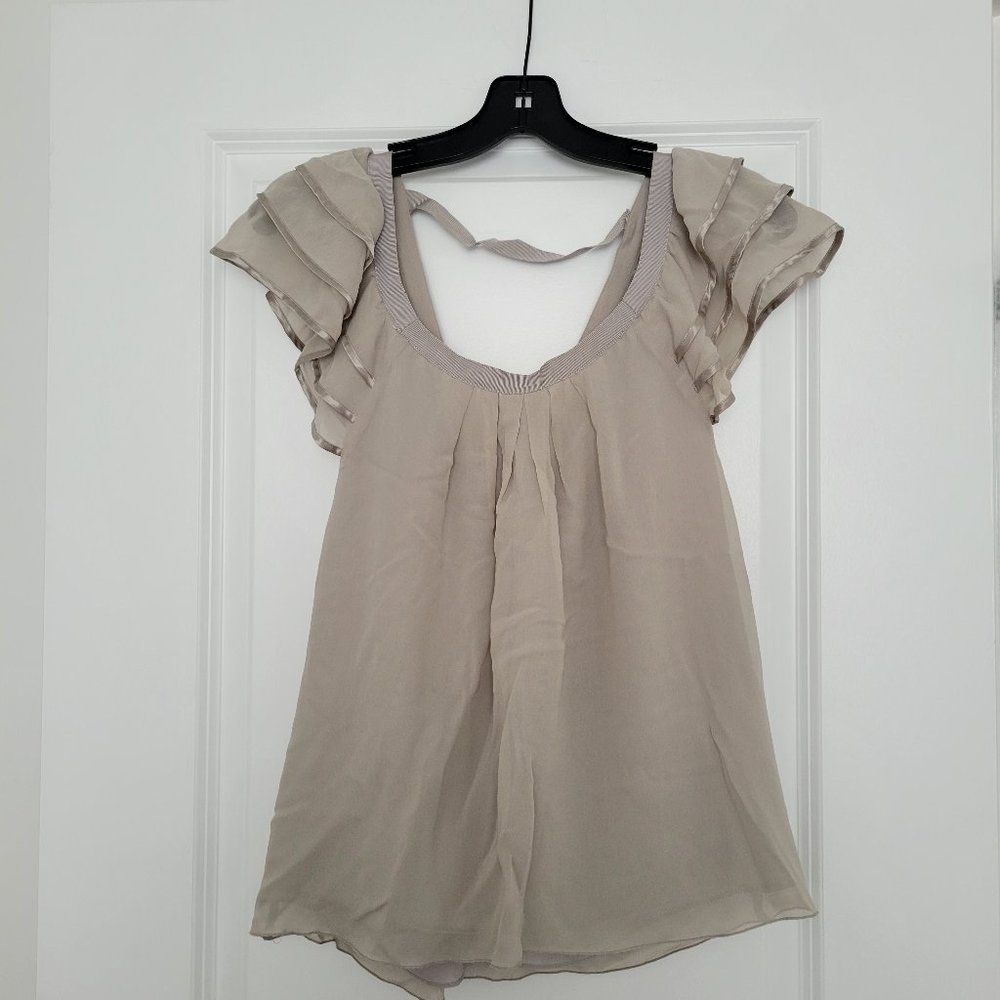 Banana Republic silk top ruffles size small